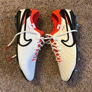 Nike Tiempo Legend 10 Elite Soccer Cleats US9 - Sustainable Materials